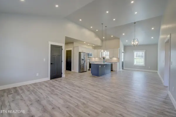 707 W Old Andrew Johnson Hwy, New Market, TN 37820