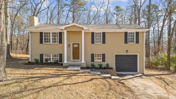 8408 Shadowood Drive, Hixson, TN 37343