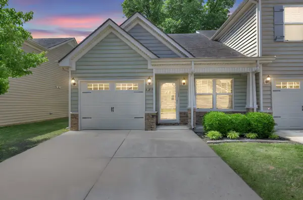 4233 Sunday Silence Way, Murfreesboro, TN 37128