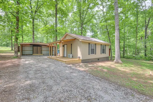 227 Corinth Road, Beechgrove, TN 37018
