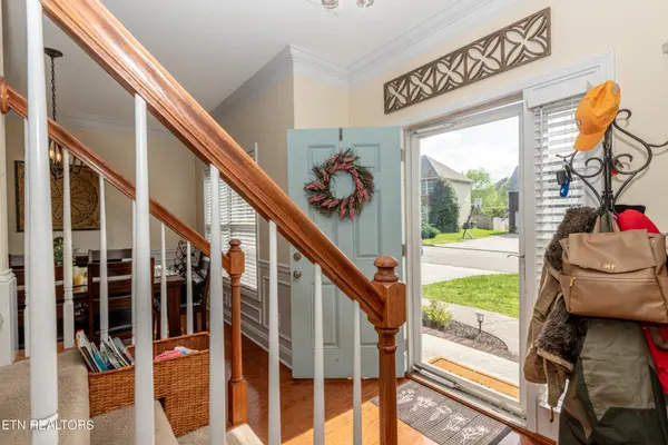 5909 Rhyne Cove Lane, Knoxville, TN 37931