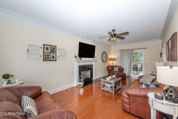 5909 Rhyne Cove Lane, Knoxville, TN 37931