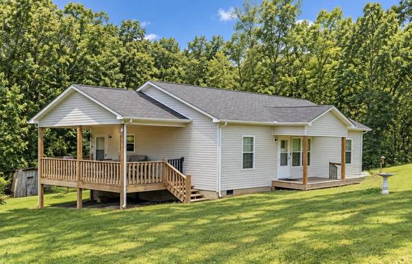 781 Sparta St, Spencer, TN 38585