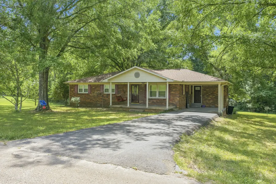 140 Butler Rd, Parsons, TN 38363