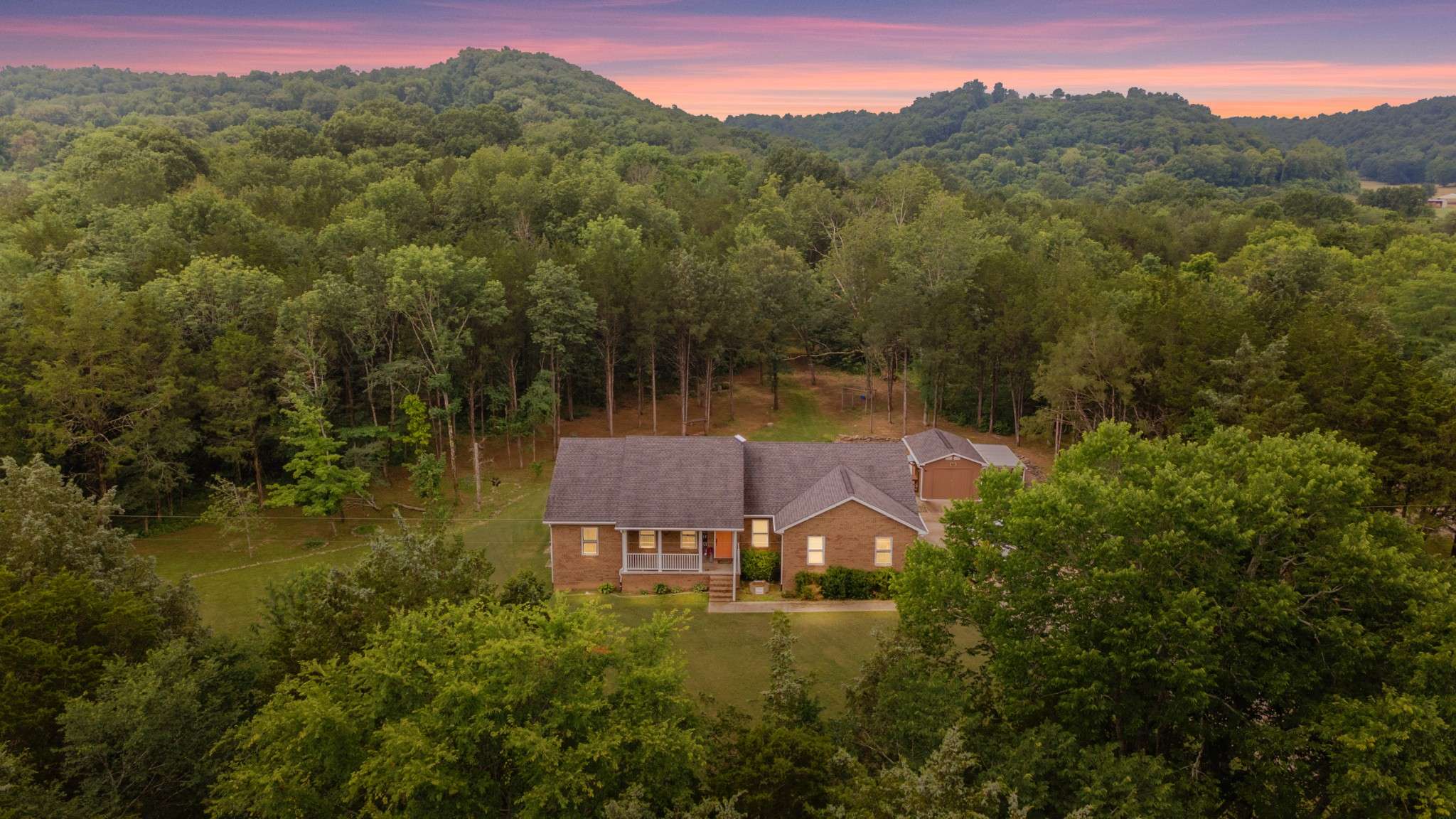 390 Hurd Rd, Prospect, TN 38477