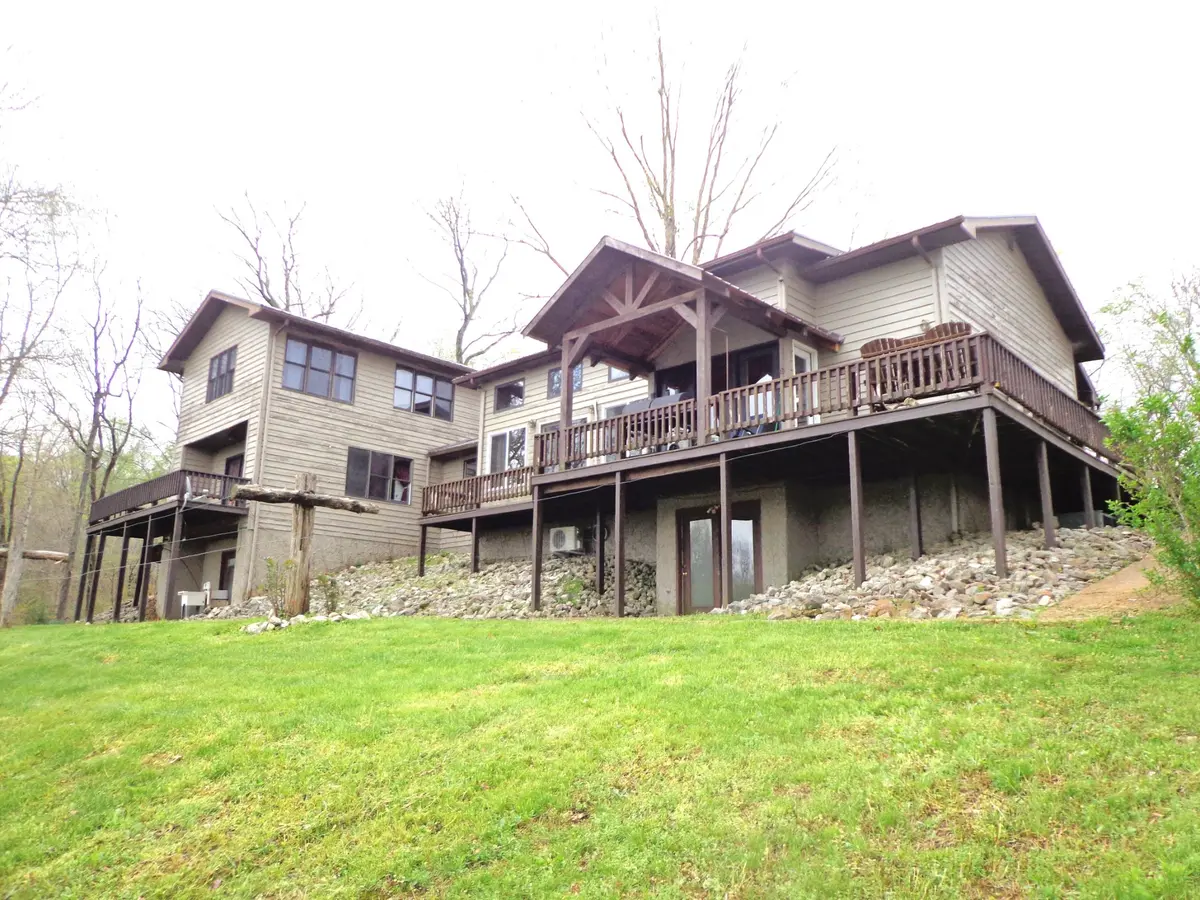 1398 Gilmer Bridge Rd, Lobelville, TN 37097