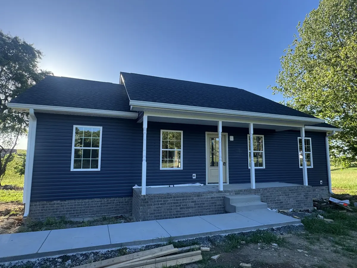 2705 Pleasant Grove Rd, Westmoreland, TN 37186