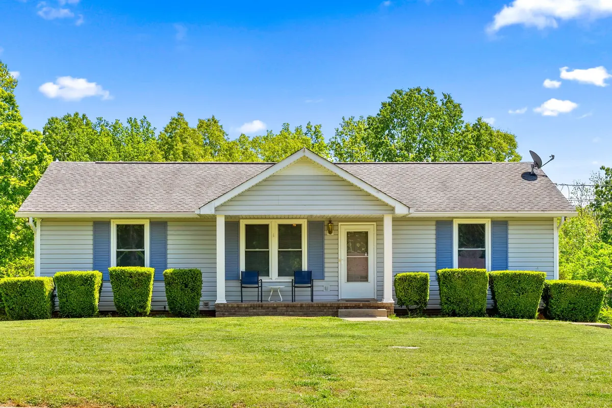 757 Acorn Dr, Clarksville, TN 37043
