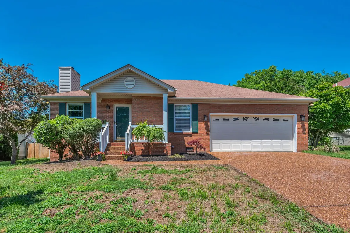 204 Nathan Dr, Goodlettsville, TN 37072