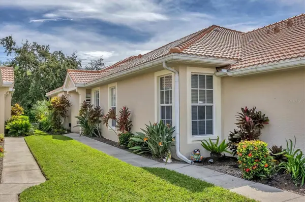 1739 SAN SILVESTRO DR, Venice, FL 34285