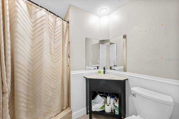 490 E LAKE DR, Largo, FL, 33771 photo 20