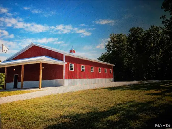 10419 Pride Place, Richwoods, MO 63071