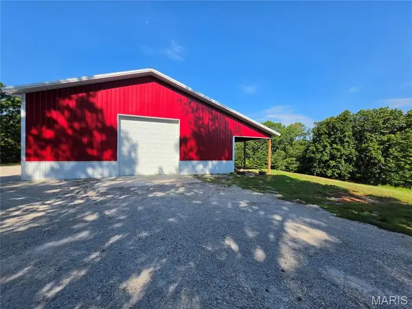 10419 Pride Place, Richwoods, MO 63071