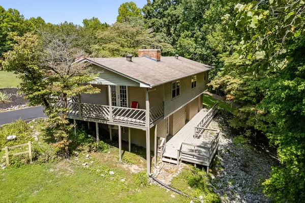 442 Rolling Acres, Smithville, TN 37166
