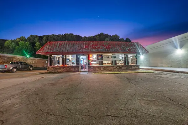 3591 W Main St, Erin, TN 37061