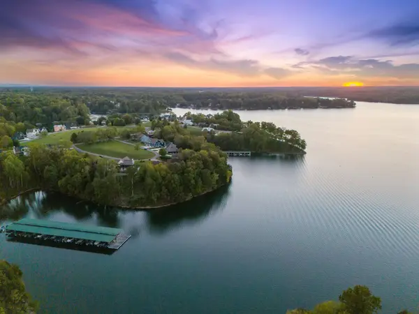 86 Bay Cove Trl, Winchester, TN 37398