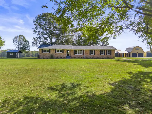 276 Wells Lee Rd, Elora, TN 37328