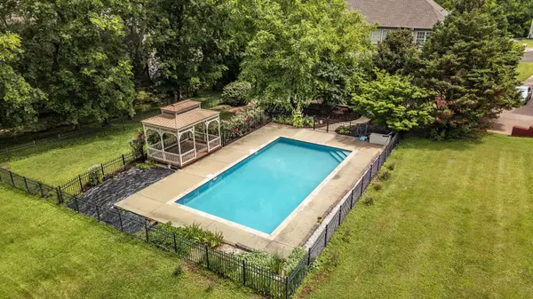 964 Bluejay Way, Gallatin, TN 37066