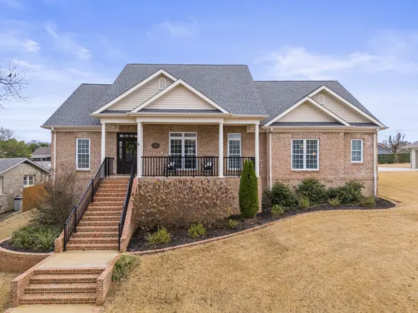 709 5th Ave, Fayetteville, TN 37334