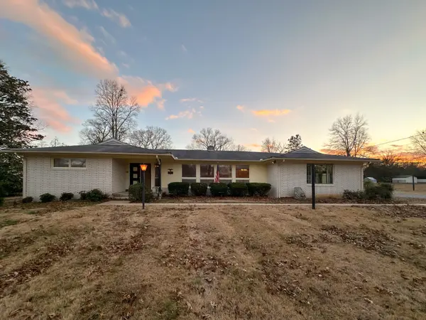 1602 Birch St, Shelbyville, TN 37160