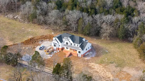 6853 Cross Keys Rd, College Grove, TN 37046