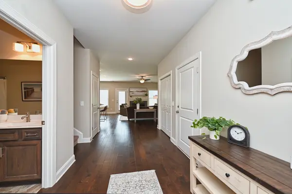 106 Brook Ct, White House, TN 37188