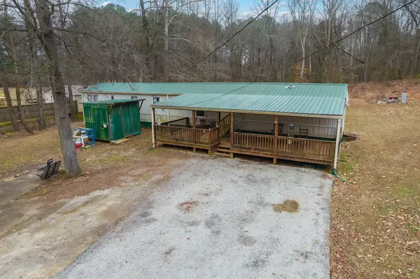 365 Parker Cir, Wildersville, TN 38388