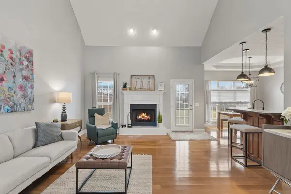 208 Deerfield Dr Springfield, TN 37172
