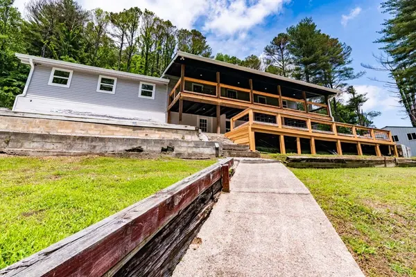 756 Shasteen Hollow Rd, Lynchburg, TN 37352