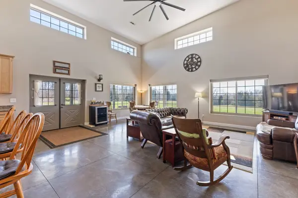 2688 Sturgeon Creek Rd, Cedar Hill, TN 37032