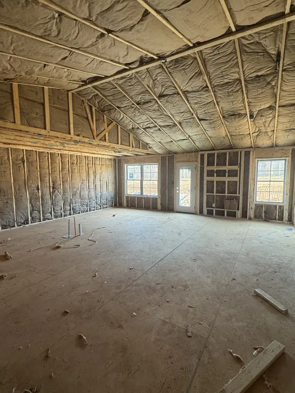 1433 Isaiah Dr, Clarksville, TN 37042