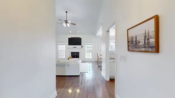 864 Bradshaw Rd, Lebanon, TN 37087