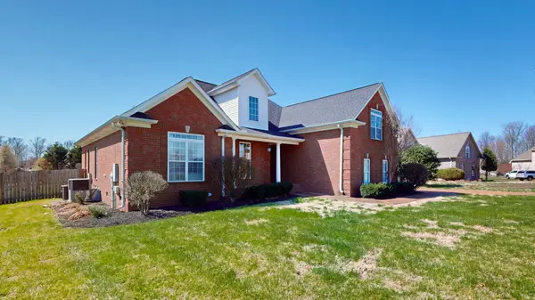 864 Bradshaw Rd, Lebanon, TN 37087