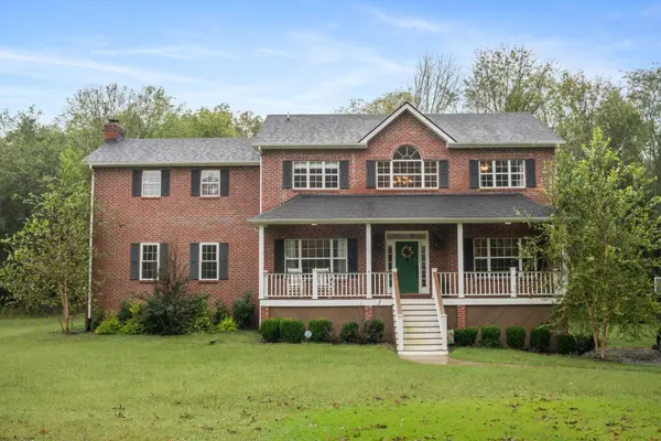 1090 Bledsoe Dr, Castalian Springs, TN 37031