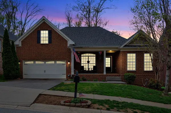 6029 Christmas Dr, Nolensville, TN 37135