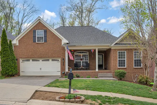 6029 Christmas Dr,  Nolensville,  TN 37135