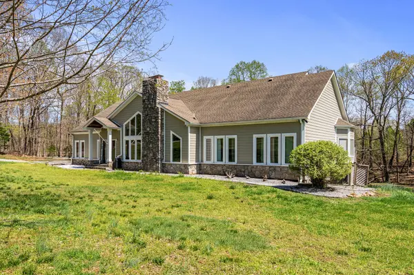 4463 James Stone Rd,  Cedar Hill,  TN 37032