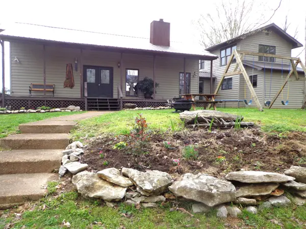 1398 Gilmer Bridge Rd, Lobelville, TN 37097