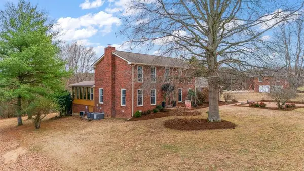 816 Harbor View Ter, Old Hickory, TN 37138
