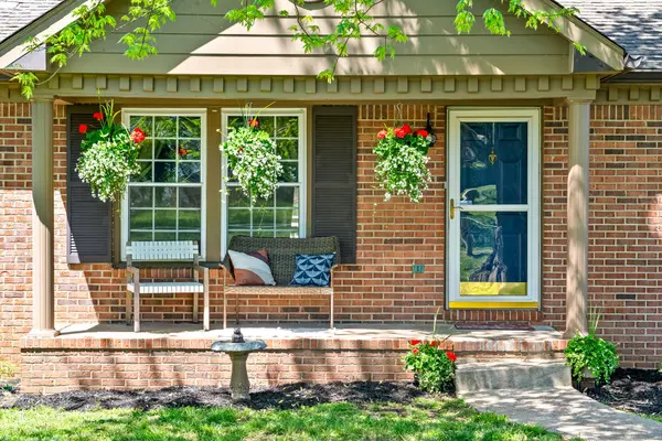 3405 Curtiswood Ln #E, Springfield, TN 37172