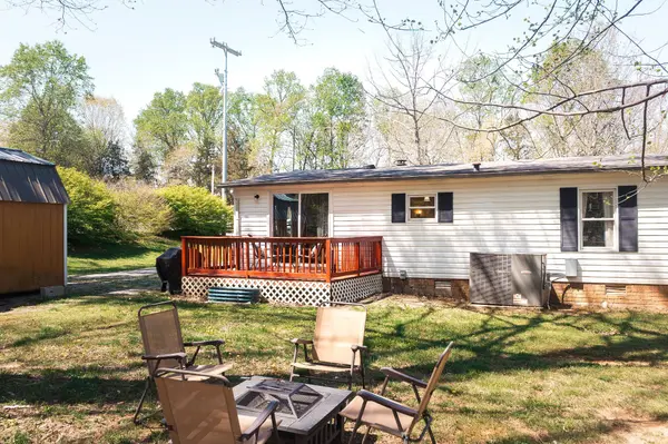 1005 Chris Dr, Portland, TN 37148