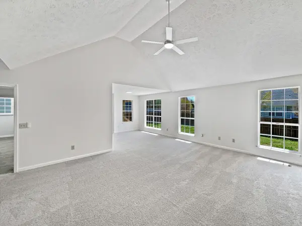 518 Melanie Dr, Lebanon, TN 37087