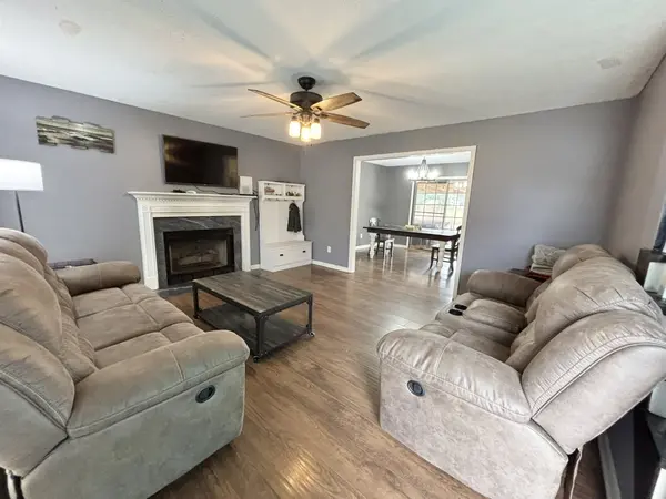 208 Sheridan Cir, Hopkinsville, KY 42240