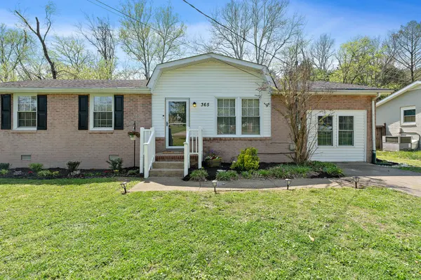 365 Janette Ave, Goodlettsville, TN 37072