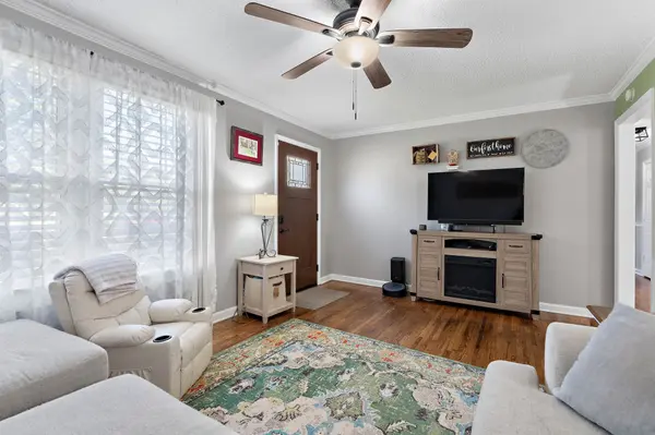365 Janette Ave, Goodlettsville, TN 37072