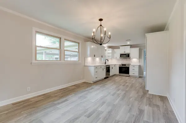 3009 Old Greenbrier Pike, Greenbrier, TN 37073