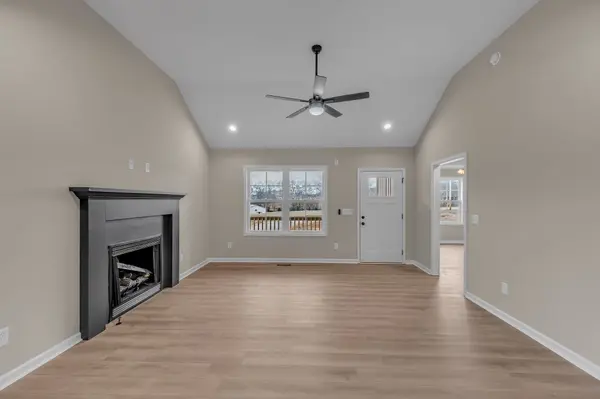 2305 Claude Fox Rd, Cornersville, TN 37047