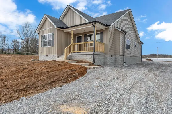 2305 Claude Fox Rd, Cornersville, TN 37047