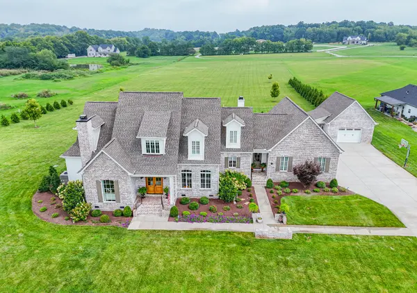 776 Greenwood Rd, College Grove, TN 37046