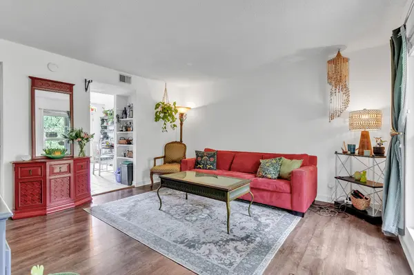 500 Paragon Mills Rd #D4, Nashville, TN 37211